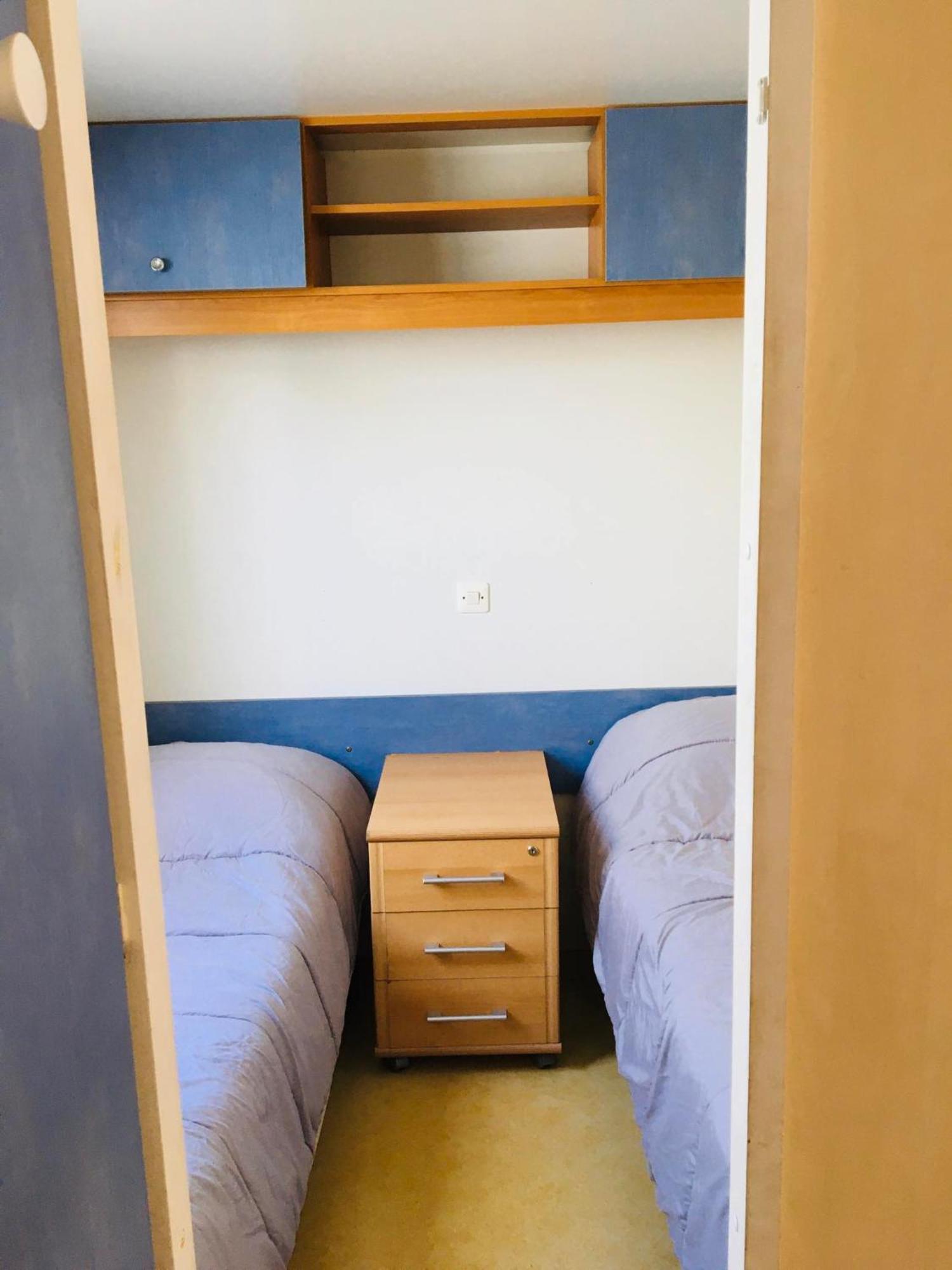 Mobil-Home Avec Grand Jardin Serignan Luaran gambar