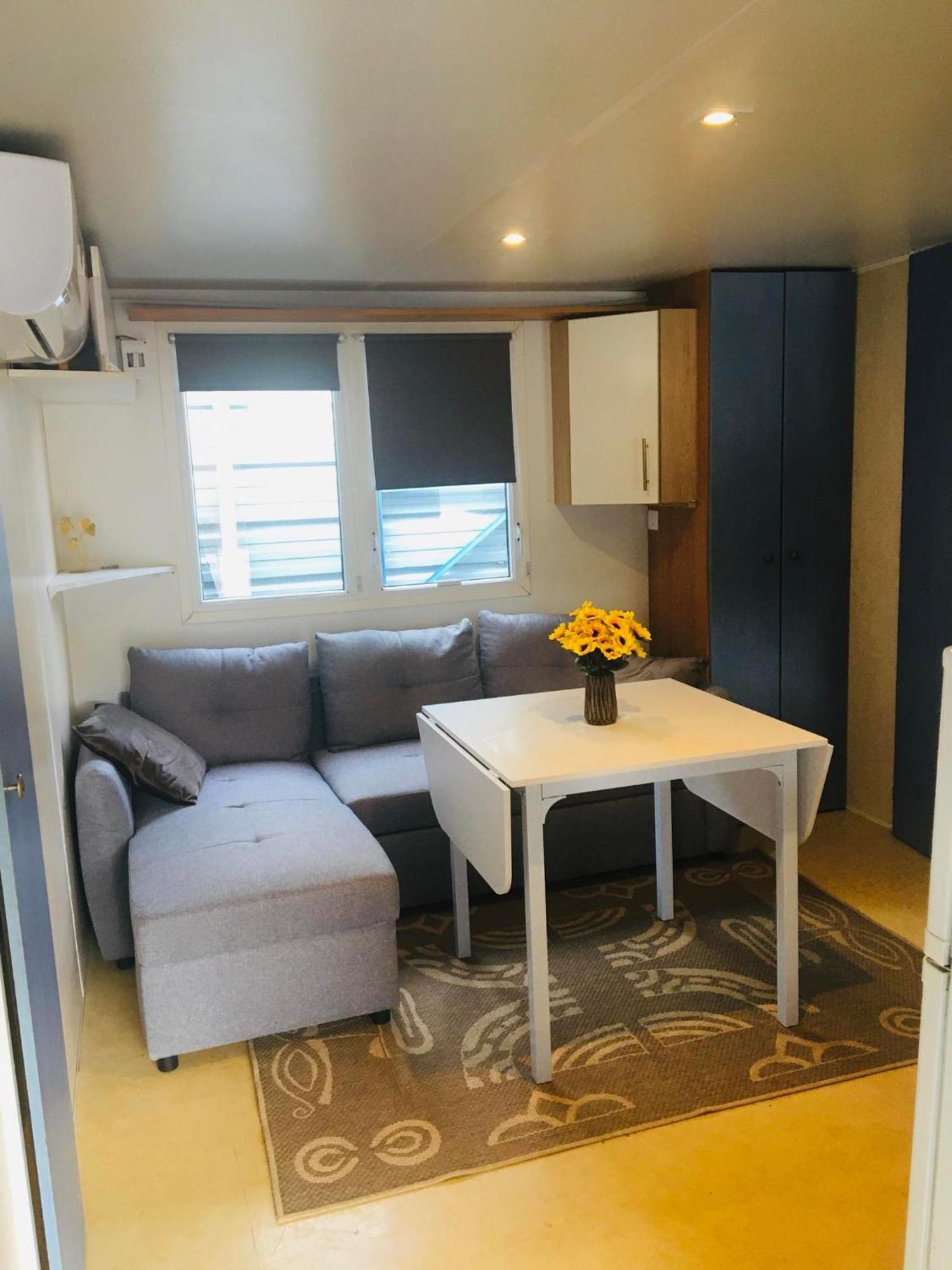 Mobil-Home Avec Grand Jardin Serignan Luaran gambar