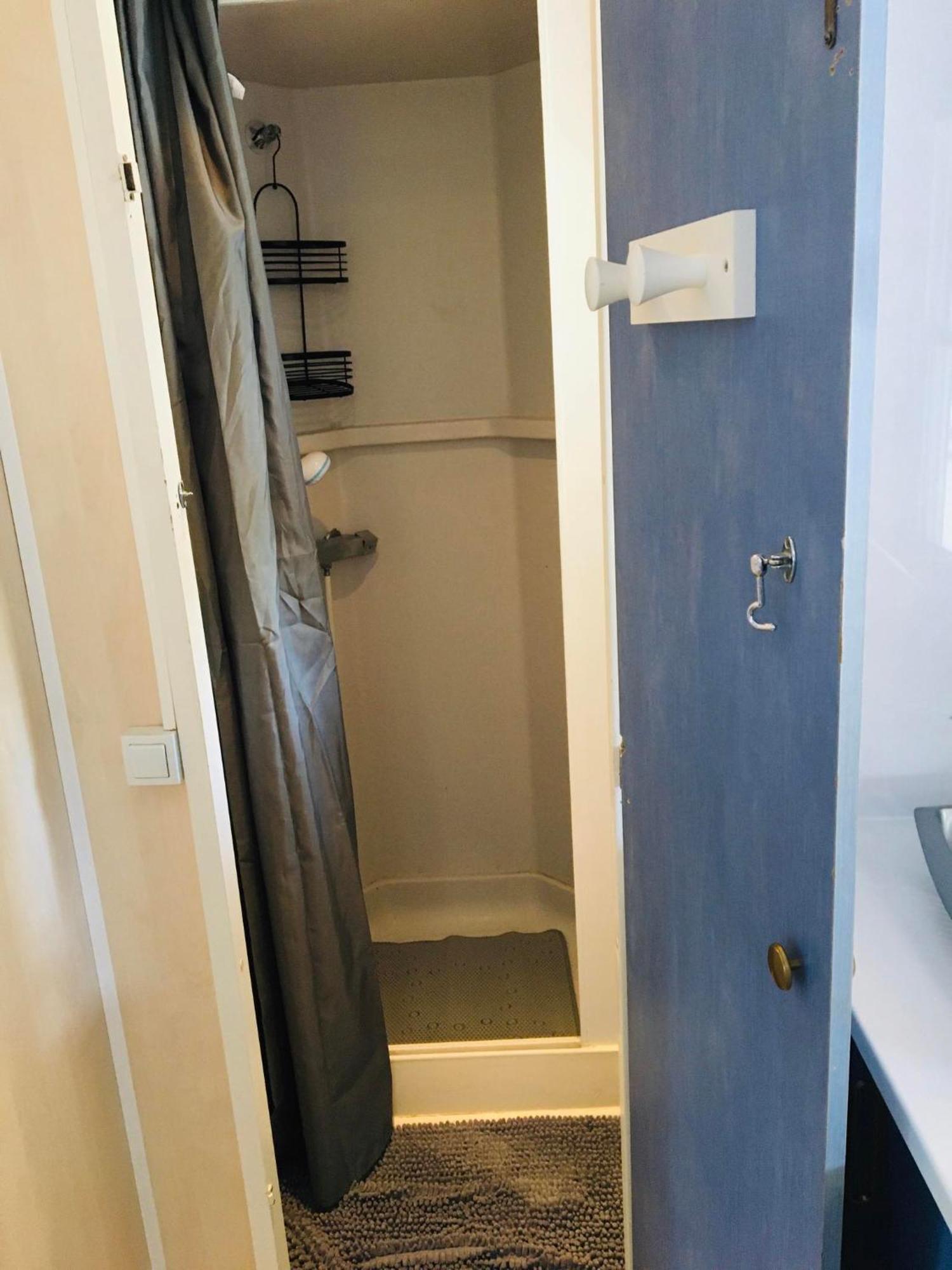 Mobil-Home Avec Grand Jardin Serignan Luaran gambar