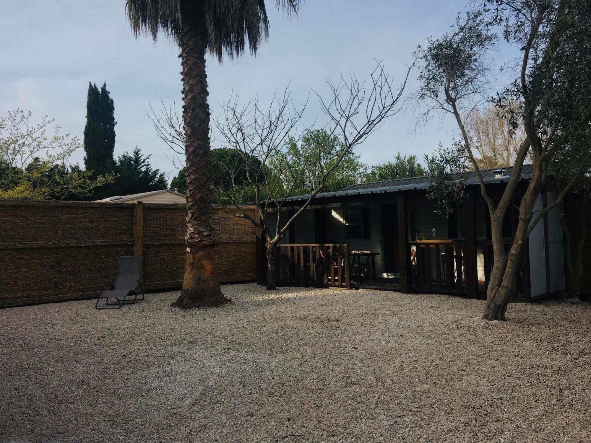 Mobil-Home Avec Grand Jardin Serignan Luaran gambar