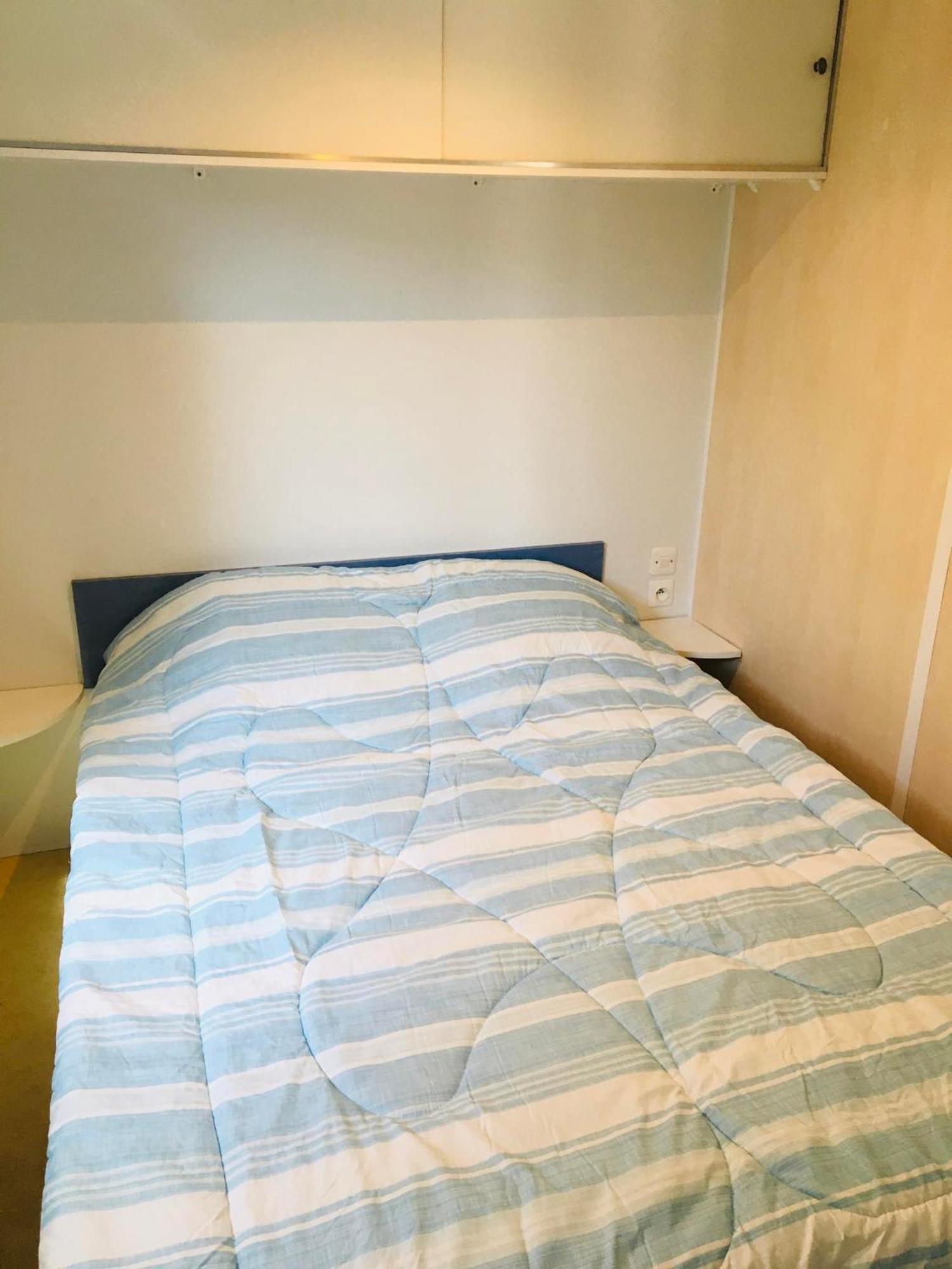 Mobil-Home Avec Grand Jardin Serignan Luaran gambar