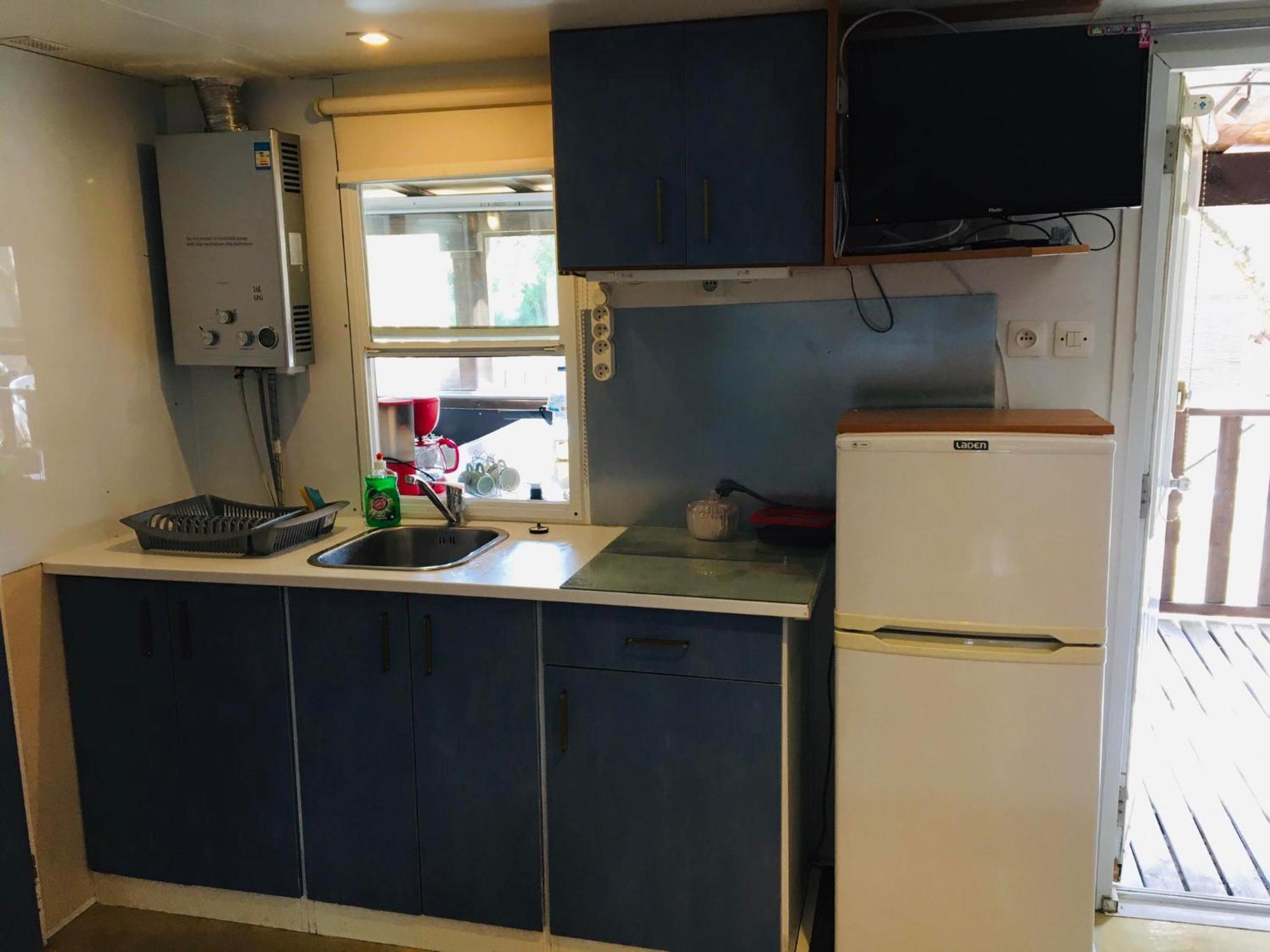 Mobil-Home Avec Grand Jardin Serignan Luaran gambar